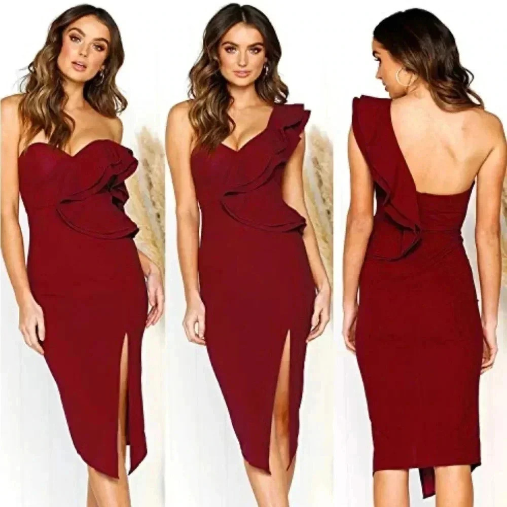 (33) NWOT stunning fitted  ruffle dress